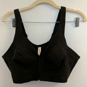 Cacique Front-Close Wireless Bra